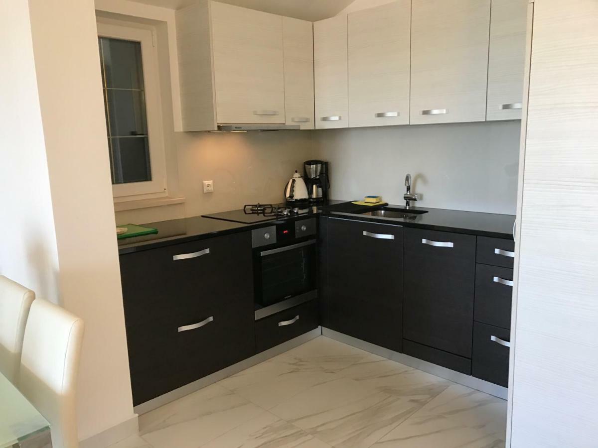 Apartment Victoria Privlaka *