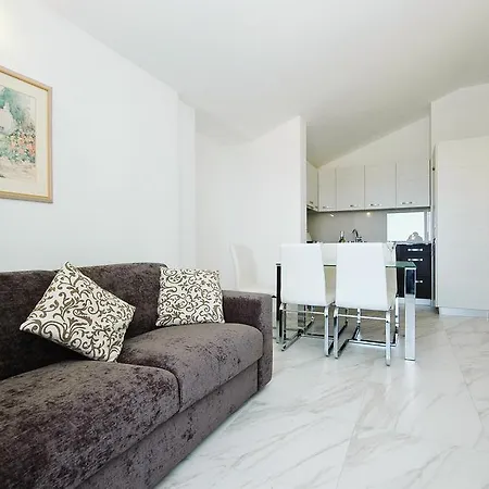 Apartments Victoria Privlaka Privlaka  Room photo